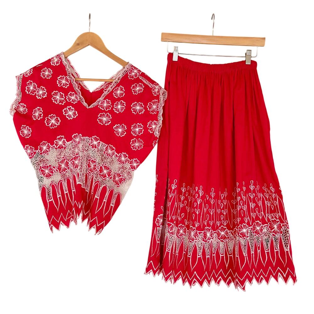 Vintage Handmade Red & White Floral Crochet Cotton Matching Set- Size Small